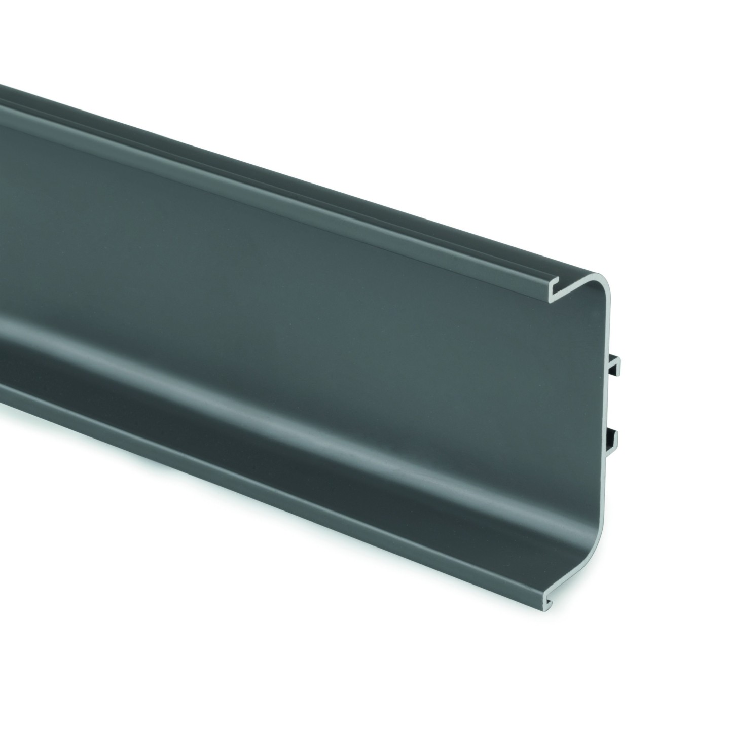 Profilo gola a “C”